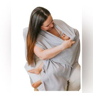 Gold Mamas Nursing Cover